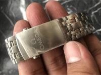 欧米茄手表遭遇灰尘侵扰？一文详解专业清除与保养策略